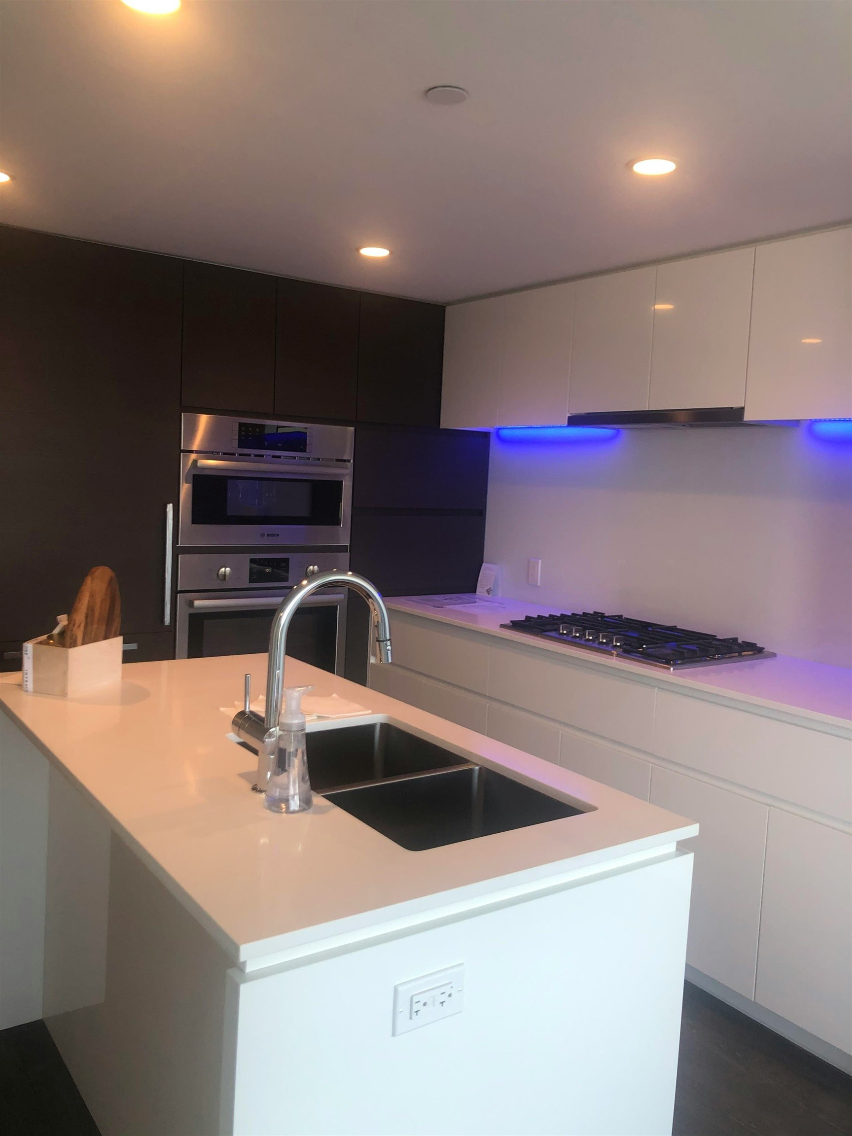 1206-5508 Hollybridge Way, Richmond, BC, V7C 0E2 - 6