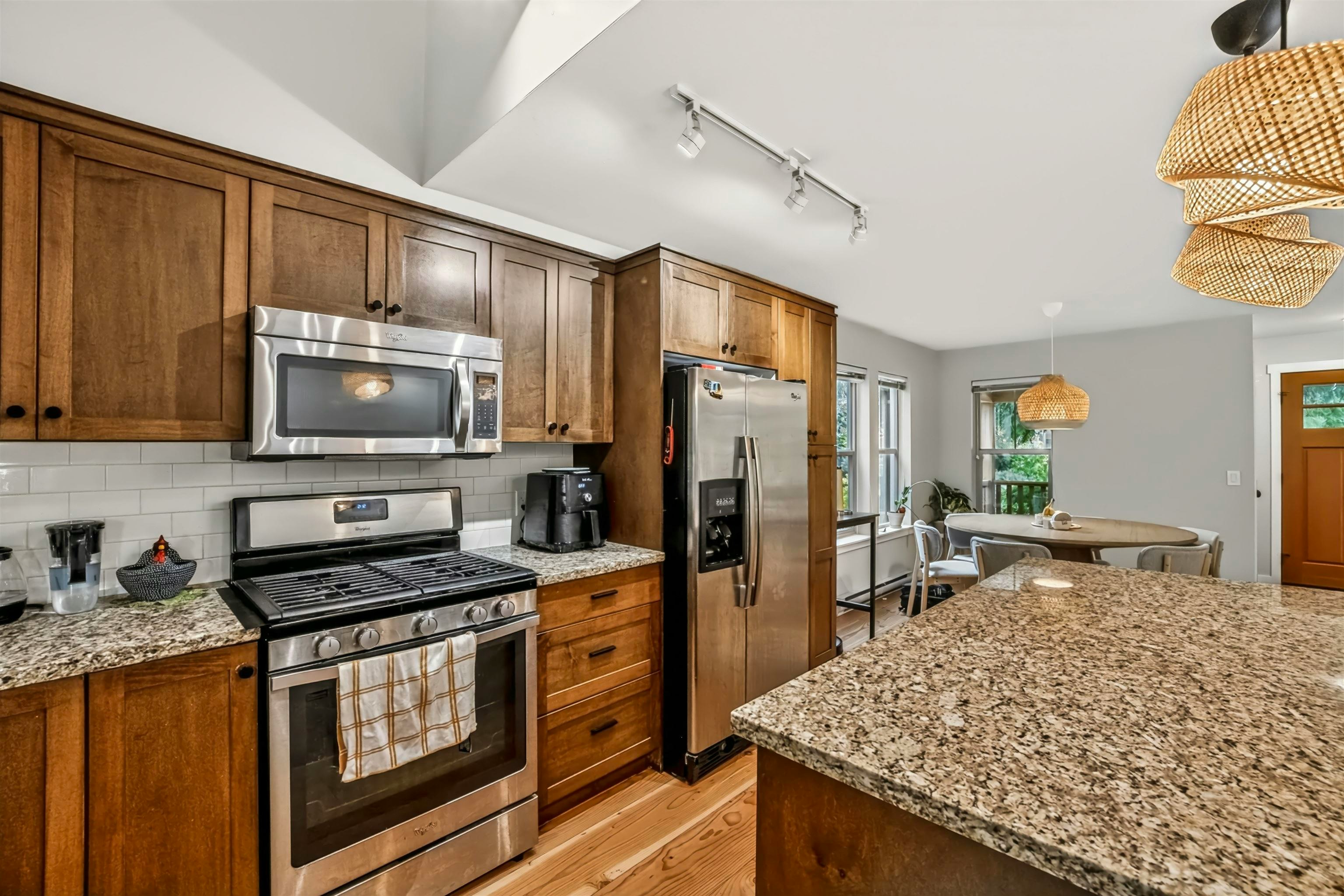 1812 Ravenwood Trail, Cultus Lake, BC, V2R 0E1 - 9