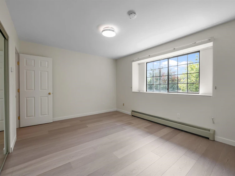 2855 W 37th Avenue, Vancouver, BC, V6N 2T7 - 22
