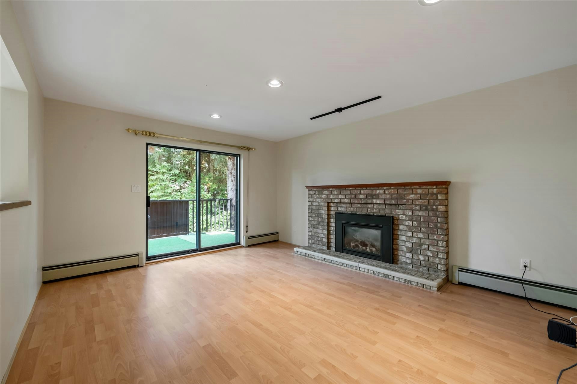 2855 W 37th Avenue, Vancouver, BC, V6N 2T7 - 11