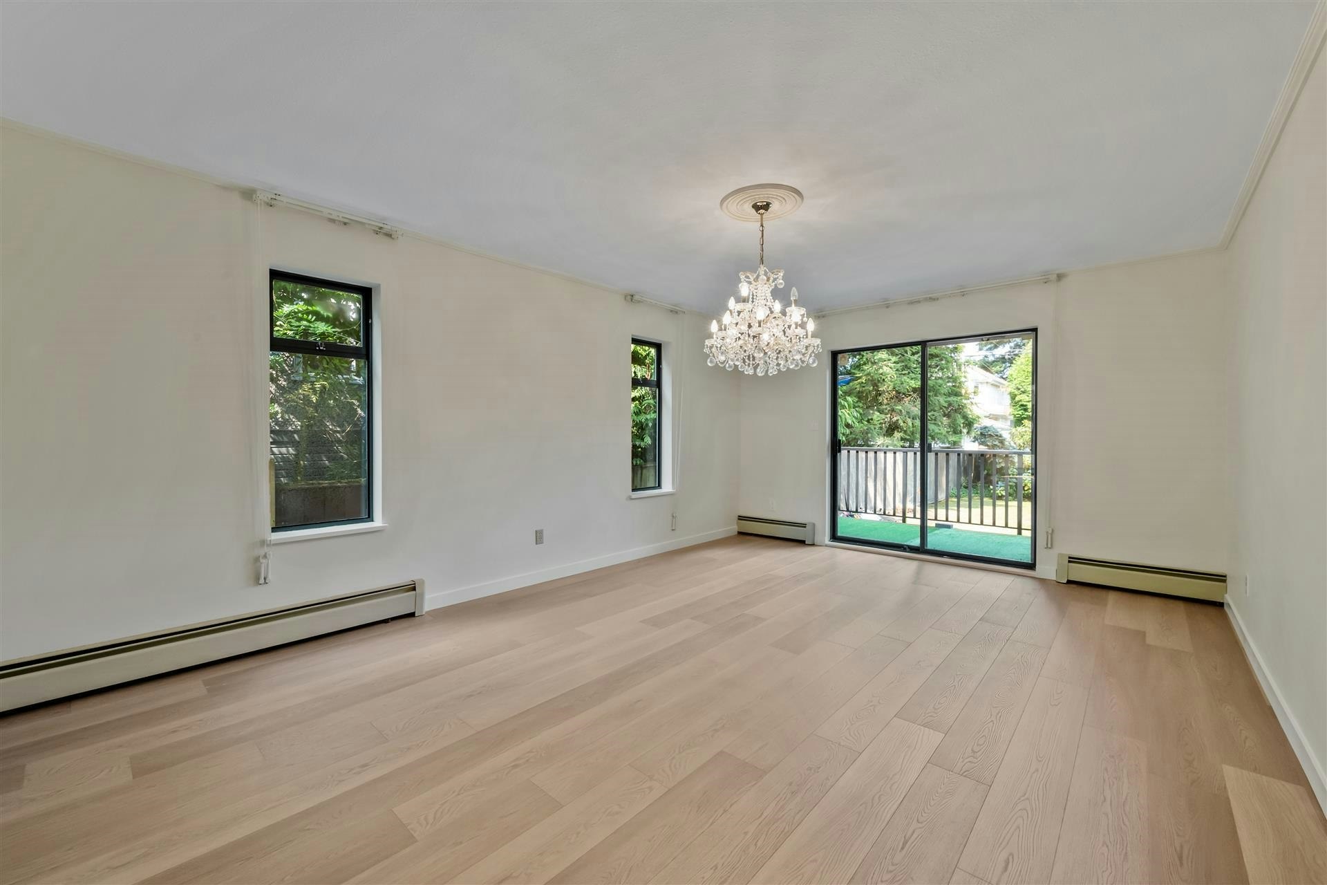 2855 W 37th Avenue, Vancouver, BC, V6N 2T7 - 9
