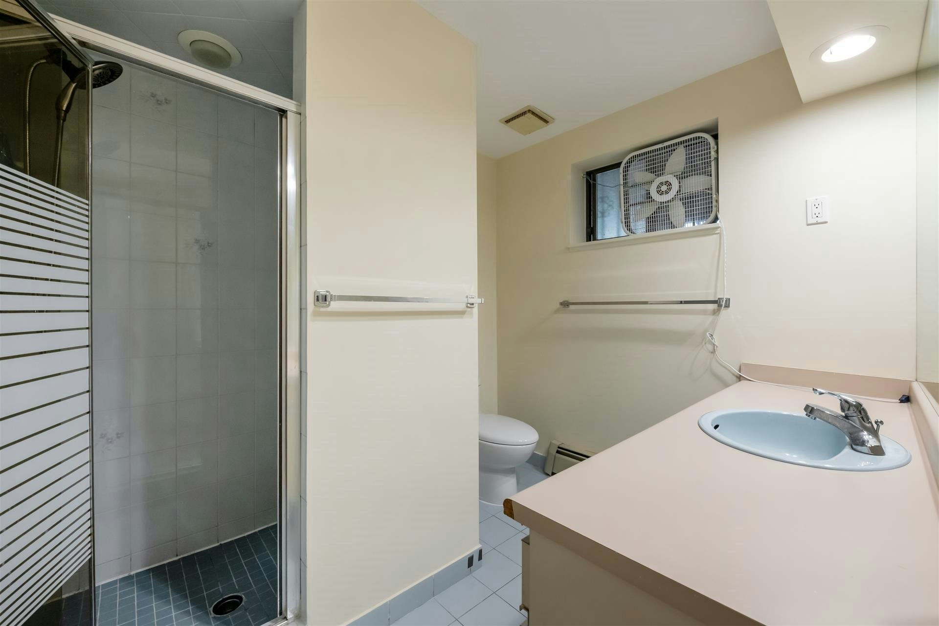 2855 W 37th Avenue, Vancouver, BC, V6N 2T7 - 23