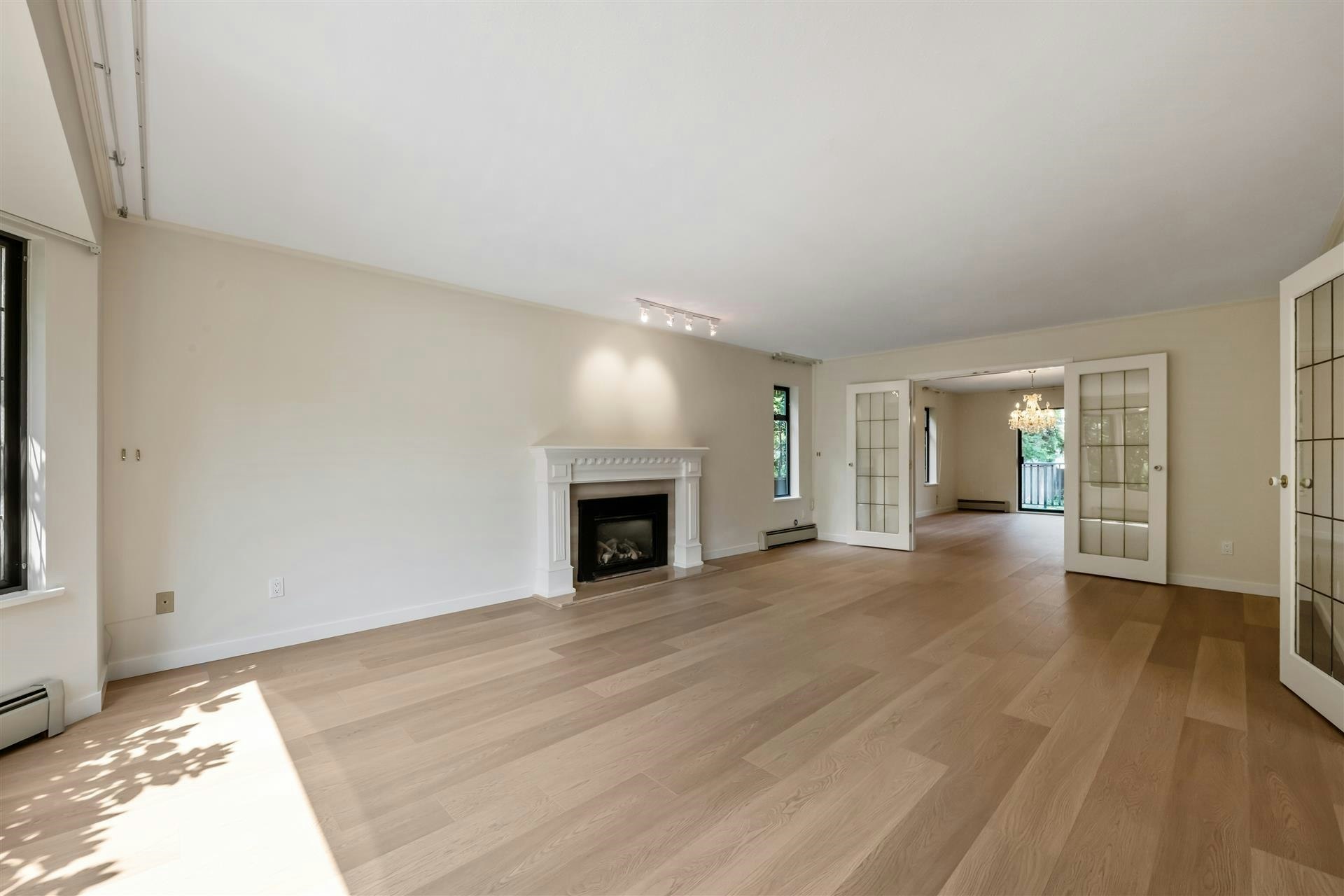 2855 W 37th Avenue, Vancouver, BC, V6N 2T7 - 7