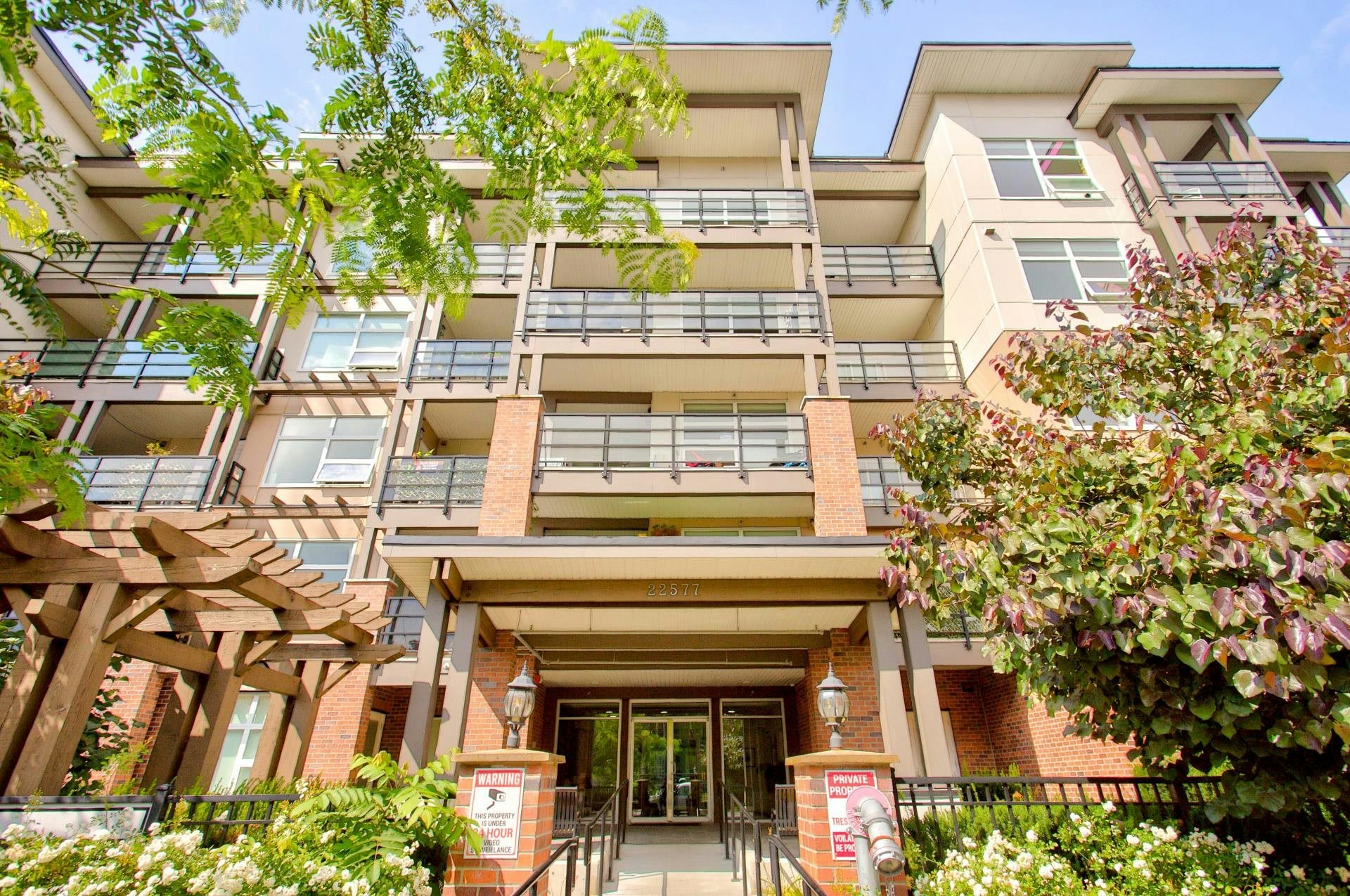 401-22577 Royal Crescent, Maple Ridge, BC, V2X 2M2