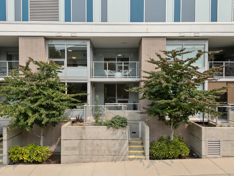 TH2-988 Quayside Drive, New Westminster, BC, V3M 0L5 - 32