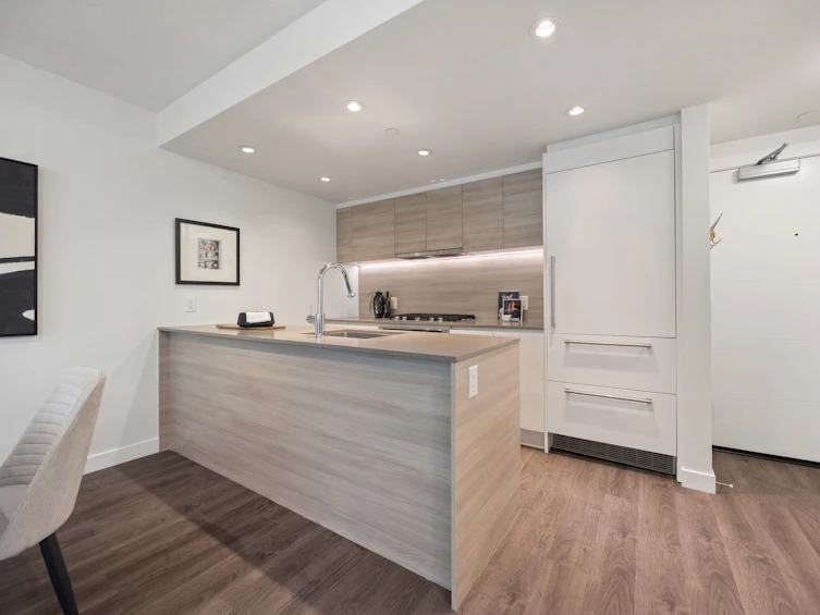 TH2-988 Quayside Drive, New Westminster, BC, V3M 0L5 - 8