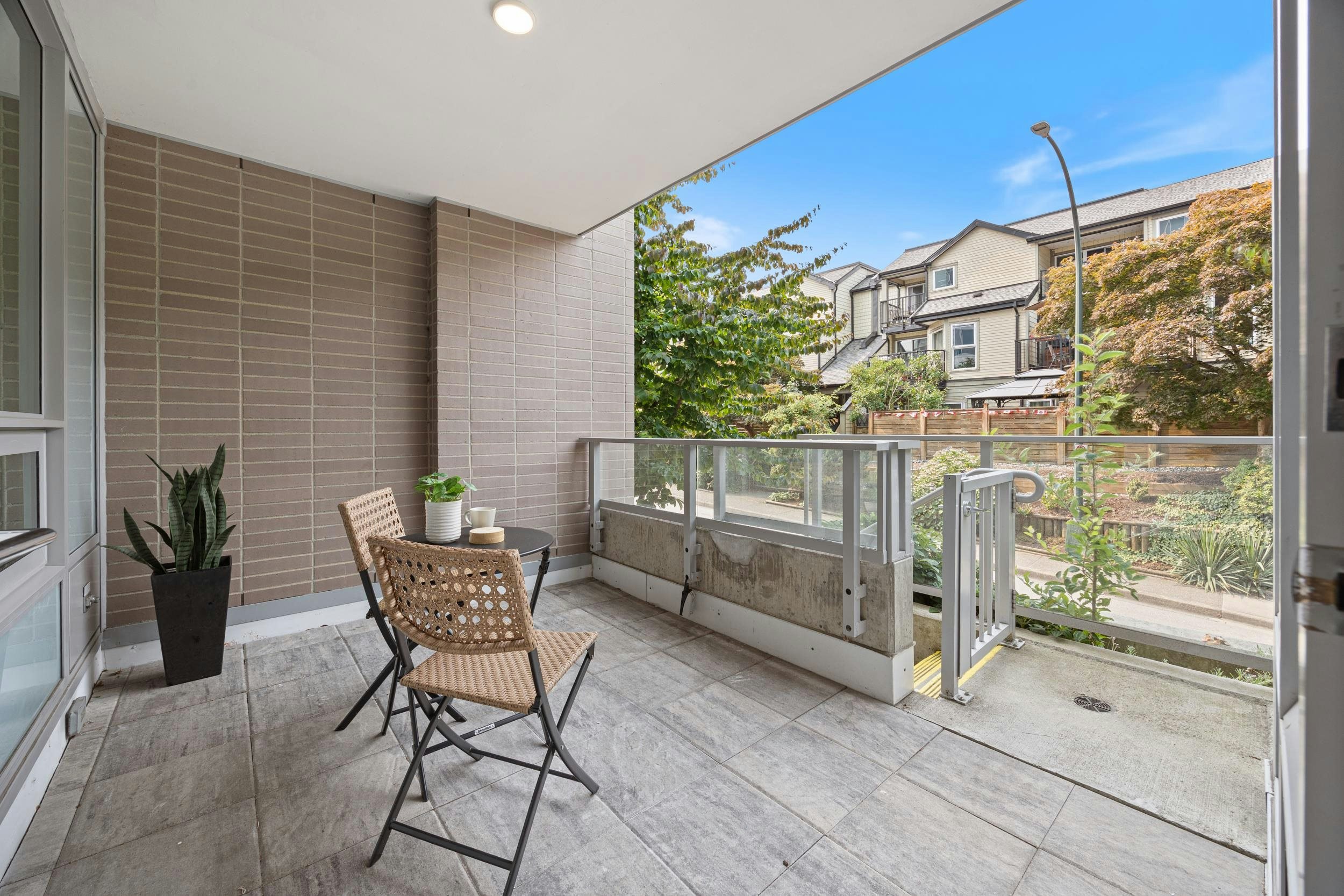 TH2-988 Quayside Drive, New Westminster, BC, V3M 0L5 - 26