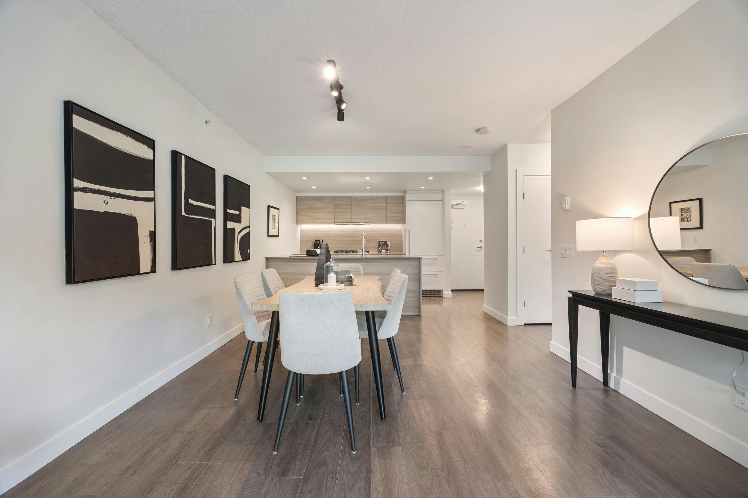 TH2-988 Quayside Drive - 3