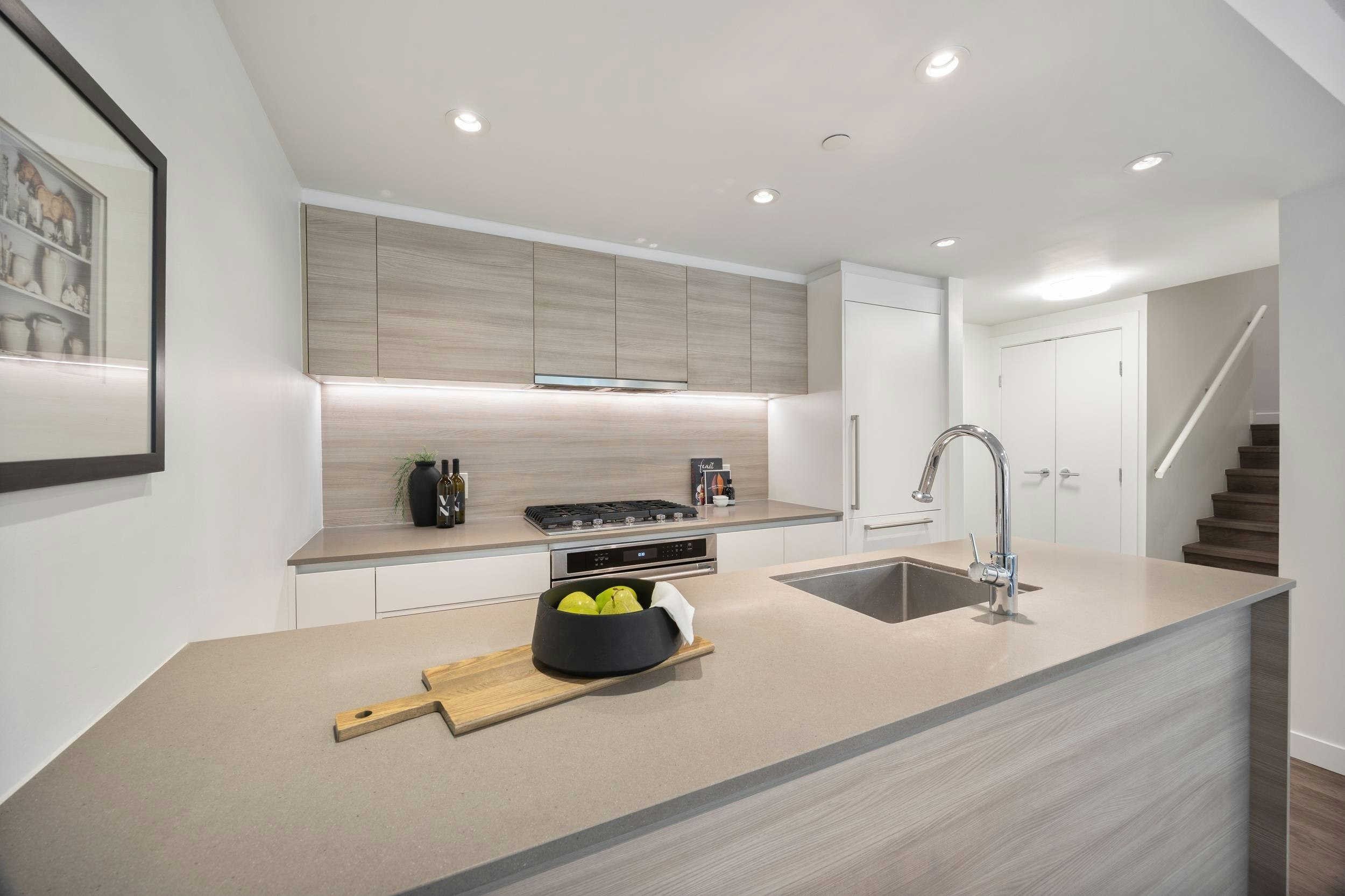TH2-988 Quayside Drive, New Westminster, BC, V3M 0L5 - 9