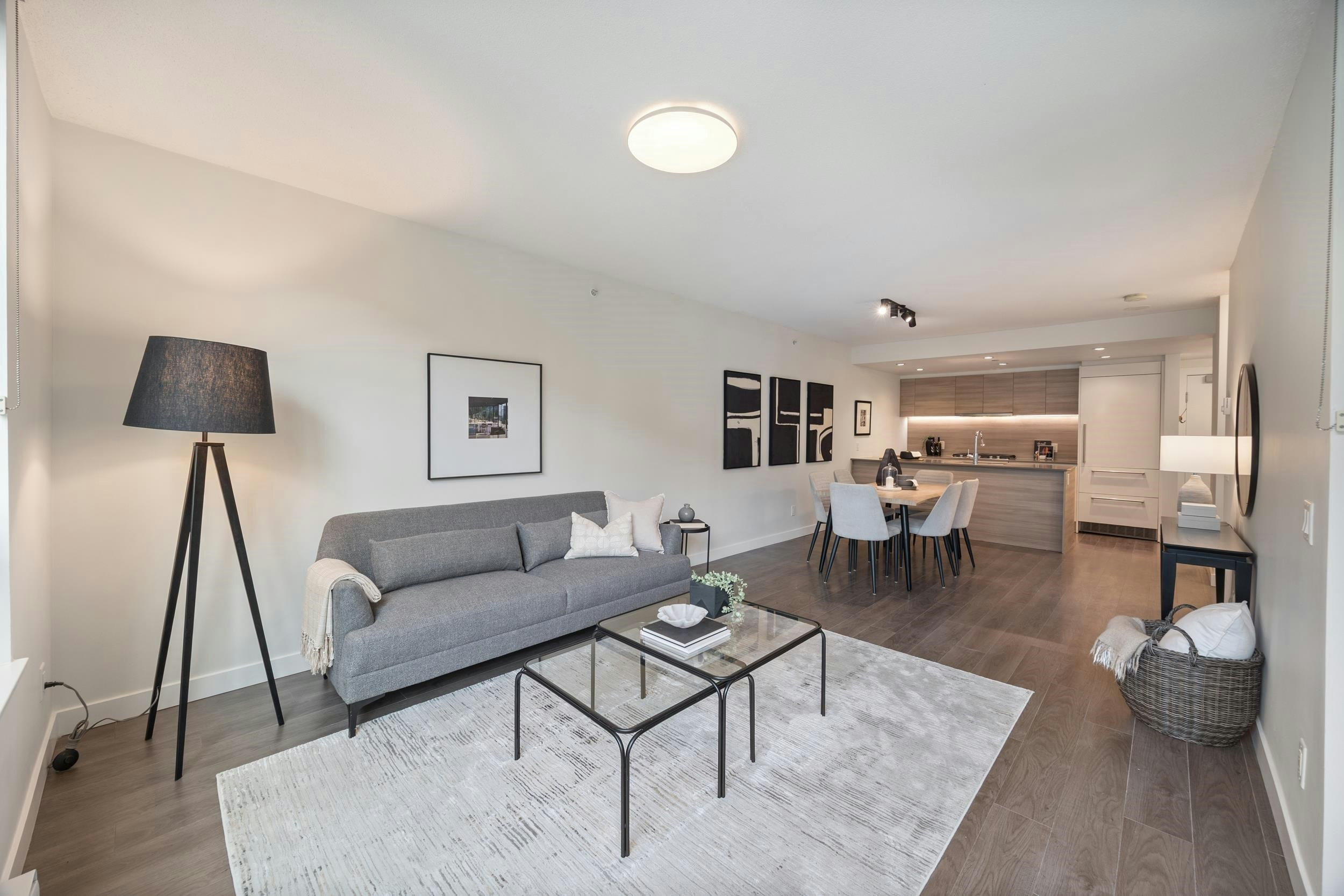 TH2-988 Quayside Drive, New Westminster, BC, V3M 0L5
