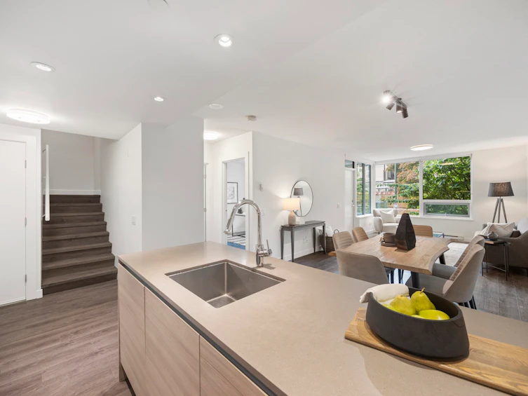 TH2-988 Quayside Drive, New Westminster, BC, V3M 0L5 - 11