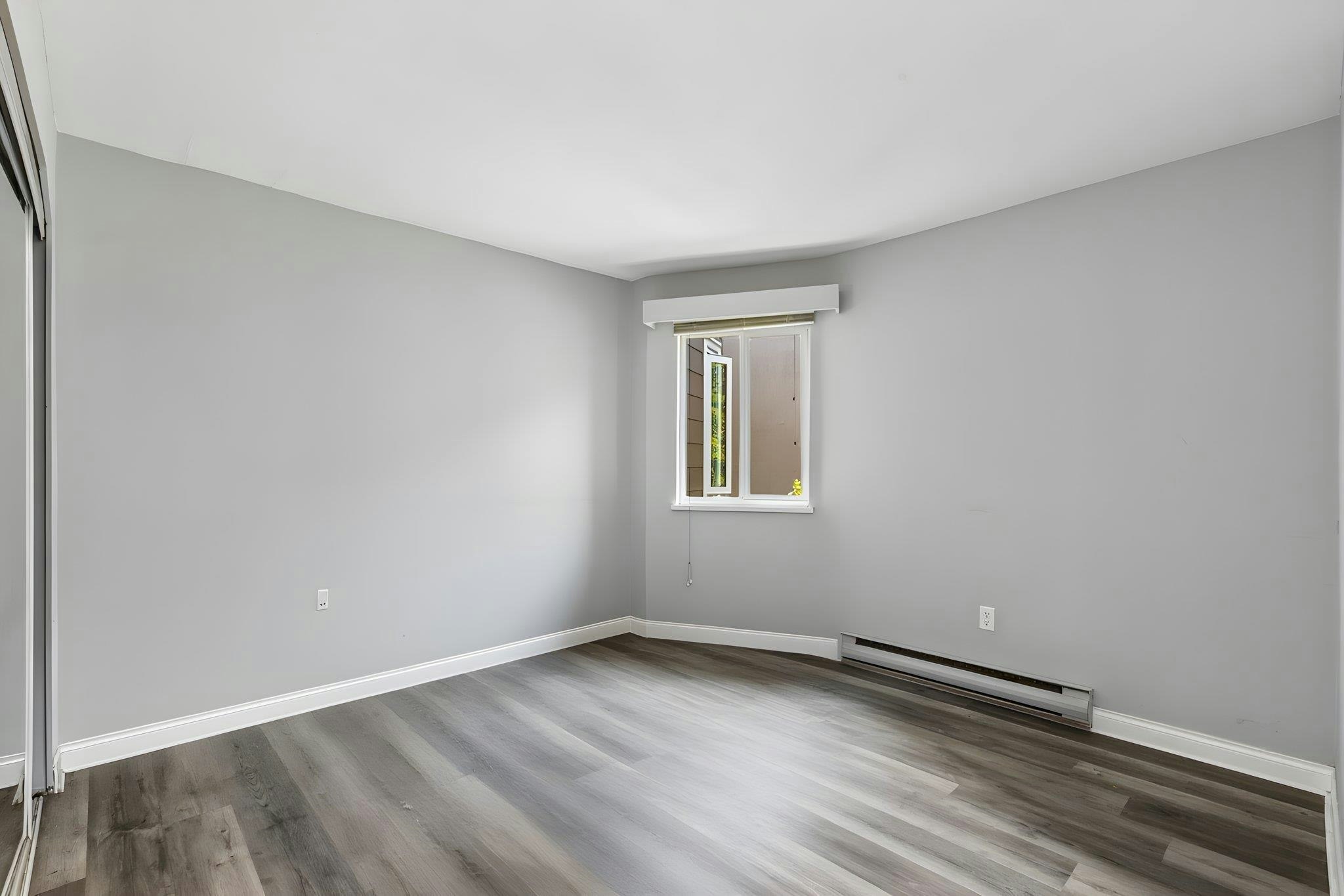 102-107 W 27th Street, North Vancouver, BC, V7N 4G5 - 12