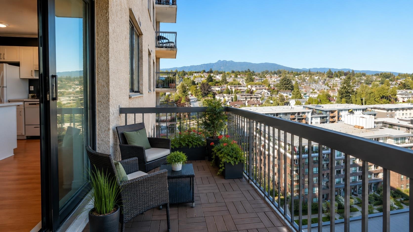 1607-145 St. Georges Avenue, North Vancouver, BC, V7L 3G8