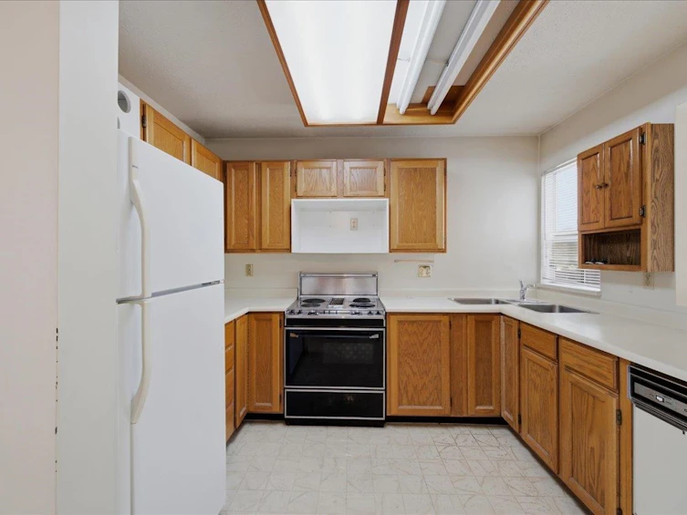 3661 Handel Avenue, Vancouver, BC, V5S 4G7 - 7