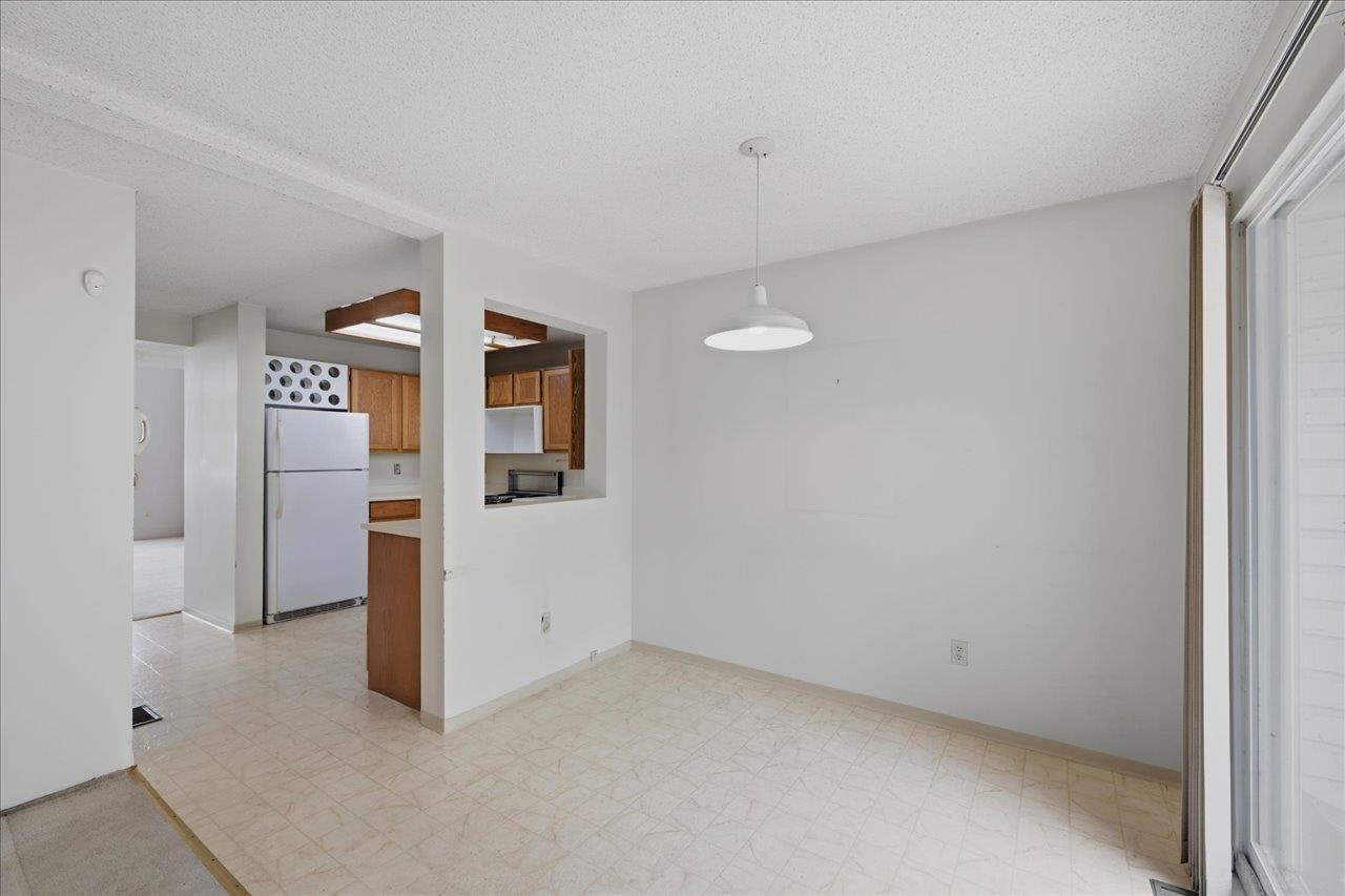 3661 Handel Avenue, Vancouver, BC, V5S 4G7 - 8