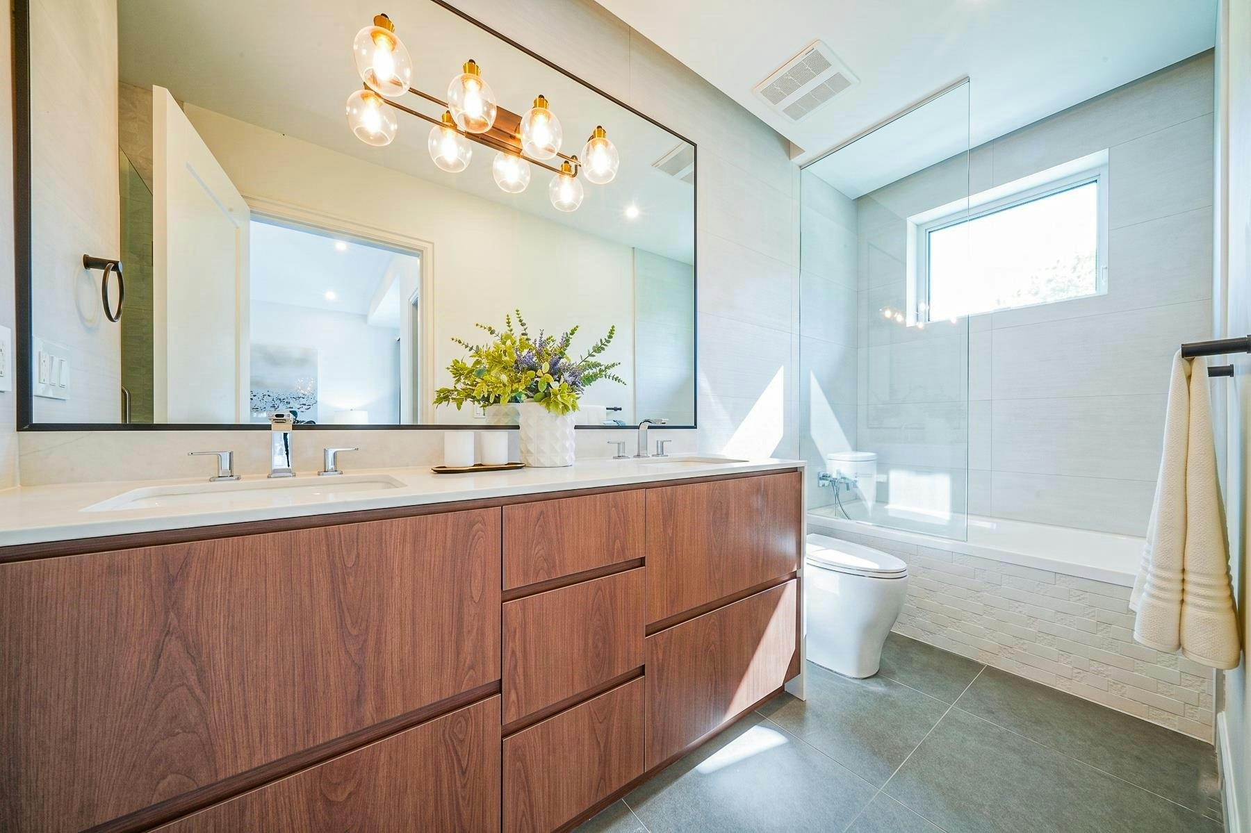 8271 Minler Road, Richmond, BC, V7C 3T8 - 30