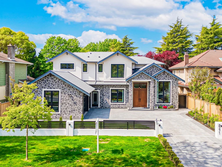 8271 Minler Road, Richmond, BC, V7C 3T8