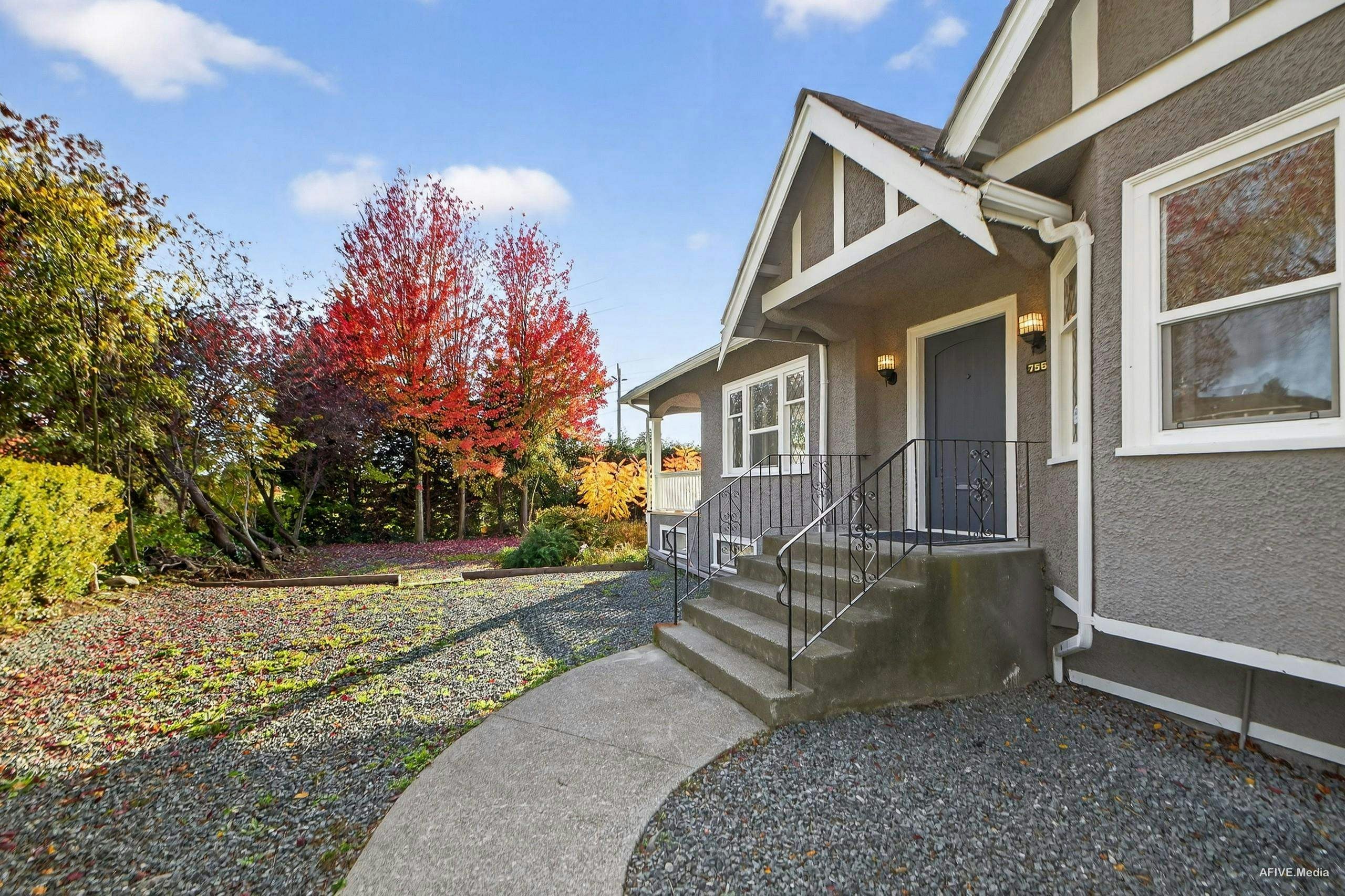 7561 Angus Drive - 3