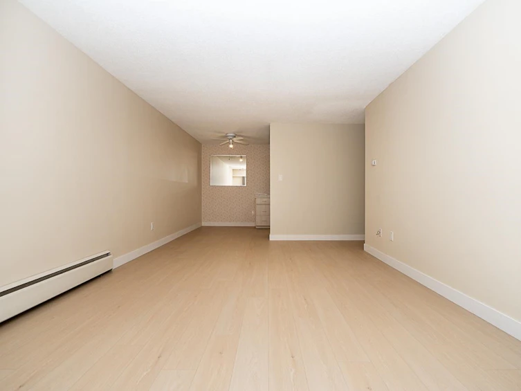 208-15020 North Bluff Road, Surrey, BC, V4B 5A4 - 7