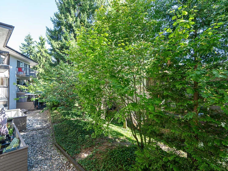 208-15020 North Bluff Road, Surrey, BC, V4B 5A4 - 28