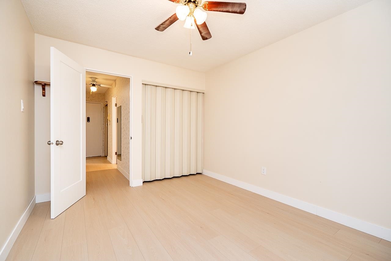 208-15020 North Bluff Road, Surrey, BC, V4B 5A4 - 17