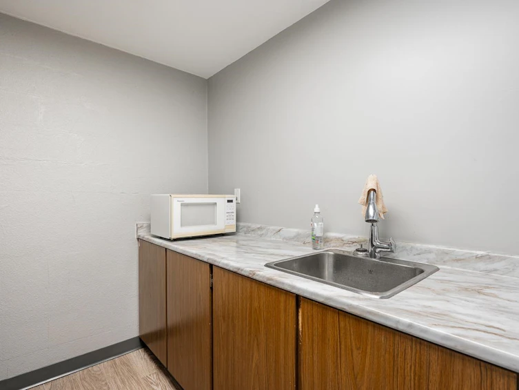 208-15020 North Bluff Road, Surrey, BC, V4B 5A4 - 24