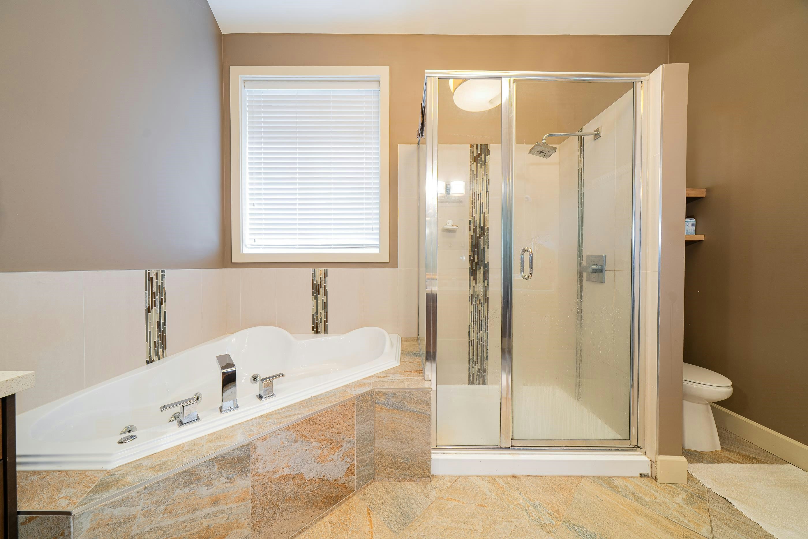 1353 Hames Crescent, Coquitlam, BC, V3E 0G4 - 26