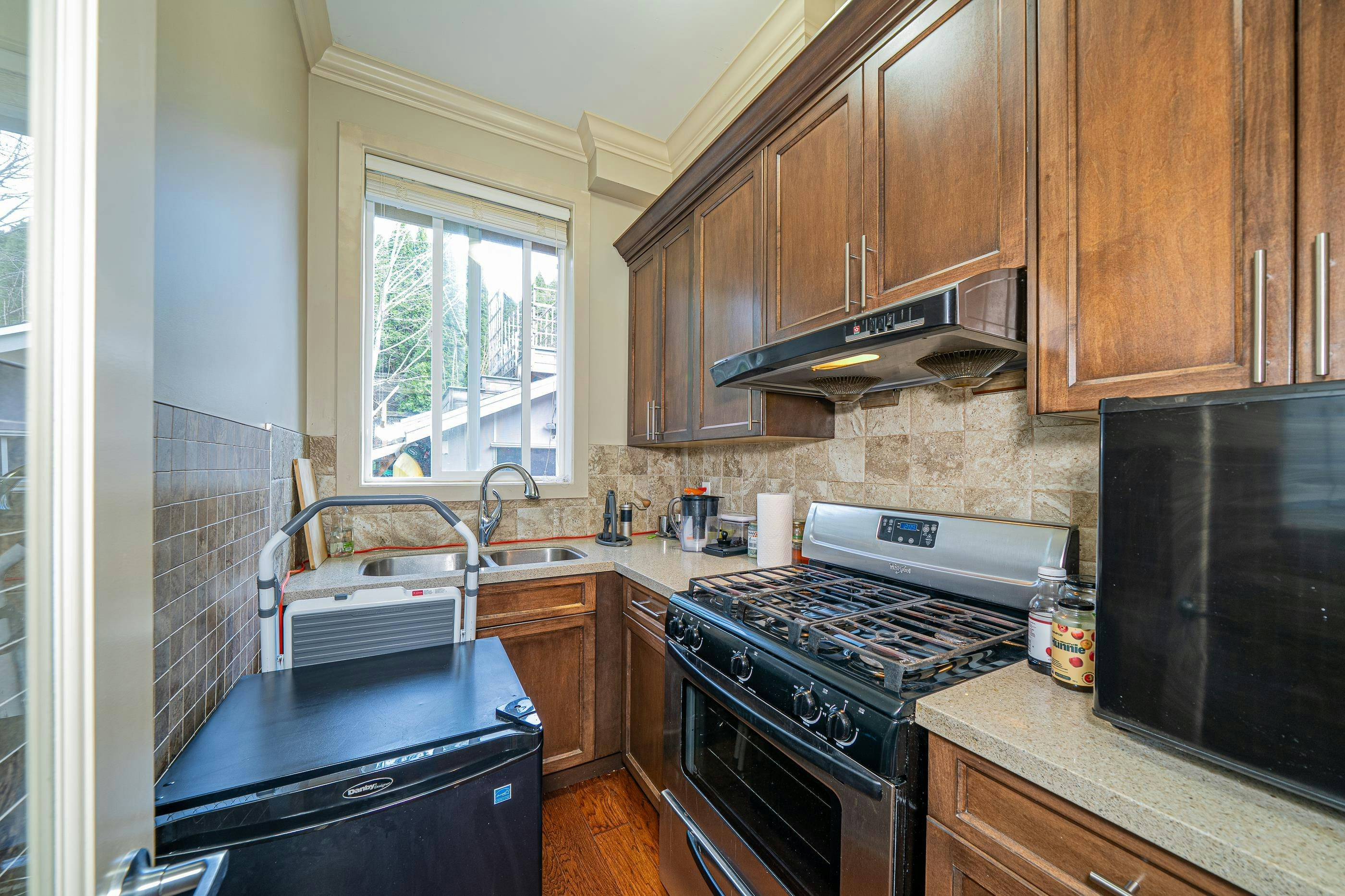 1353 Hames Crescent, Coquitlam, BC, V3E 0G4 - 12