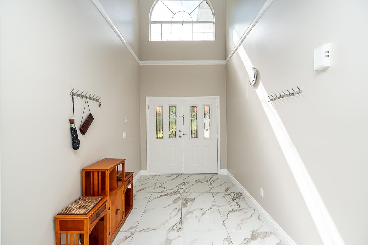 2775 Nadina Drive - 3