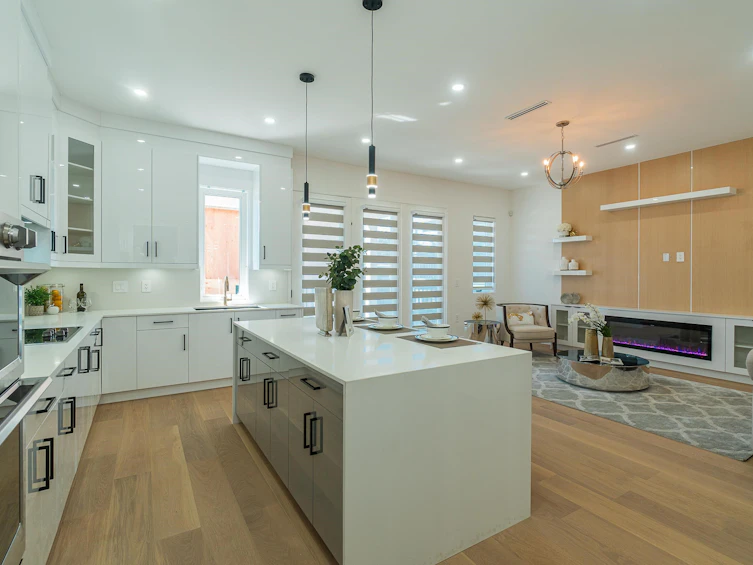 4152 Pender Street, Burnaby, BC, V5C 2M2 - 14
