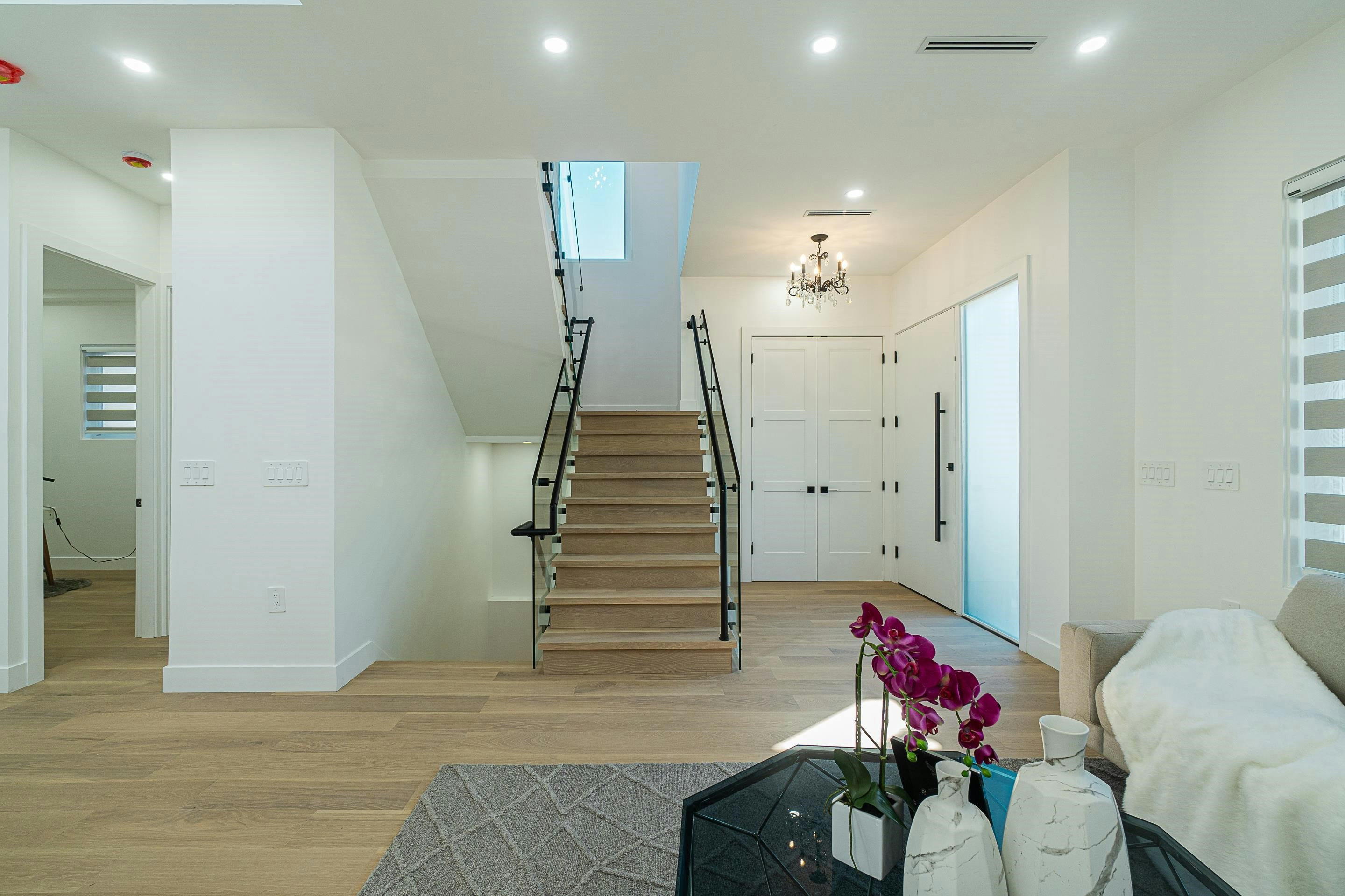 4152 Pender Street, Burnaby, BC, V5C 2M2 - 6