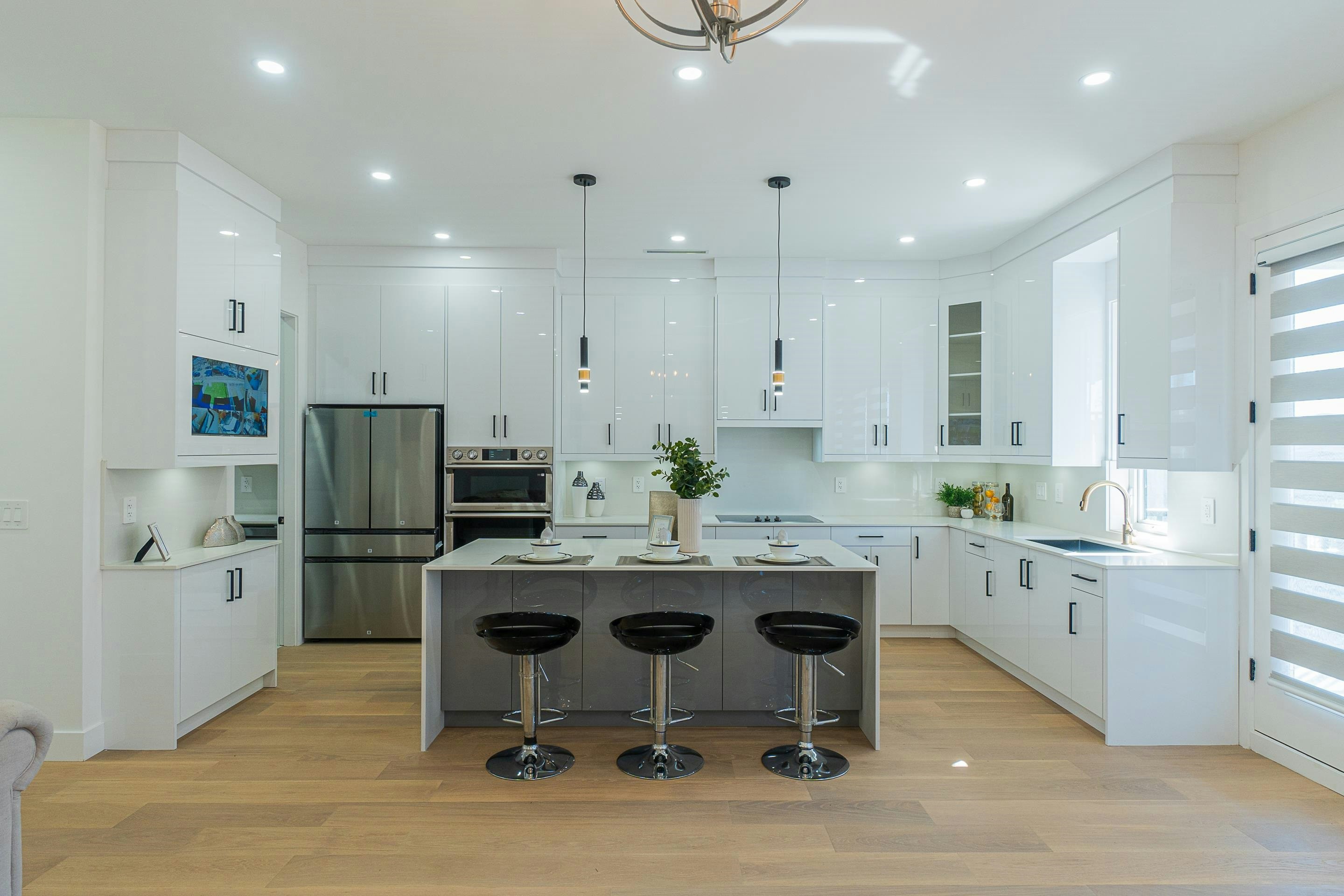 4152 Pender Street, Burnaby, BC, V5C 2M2 - 16