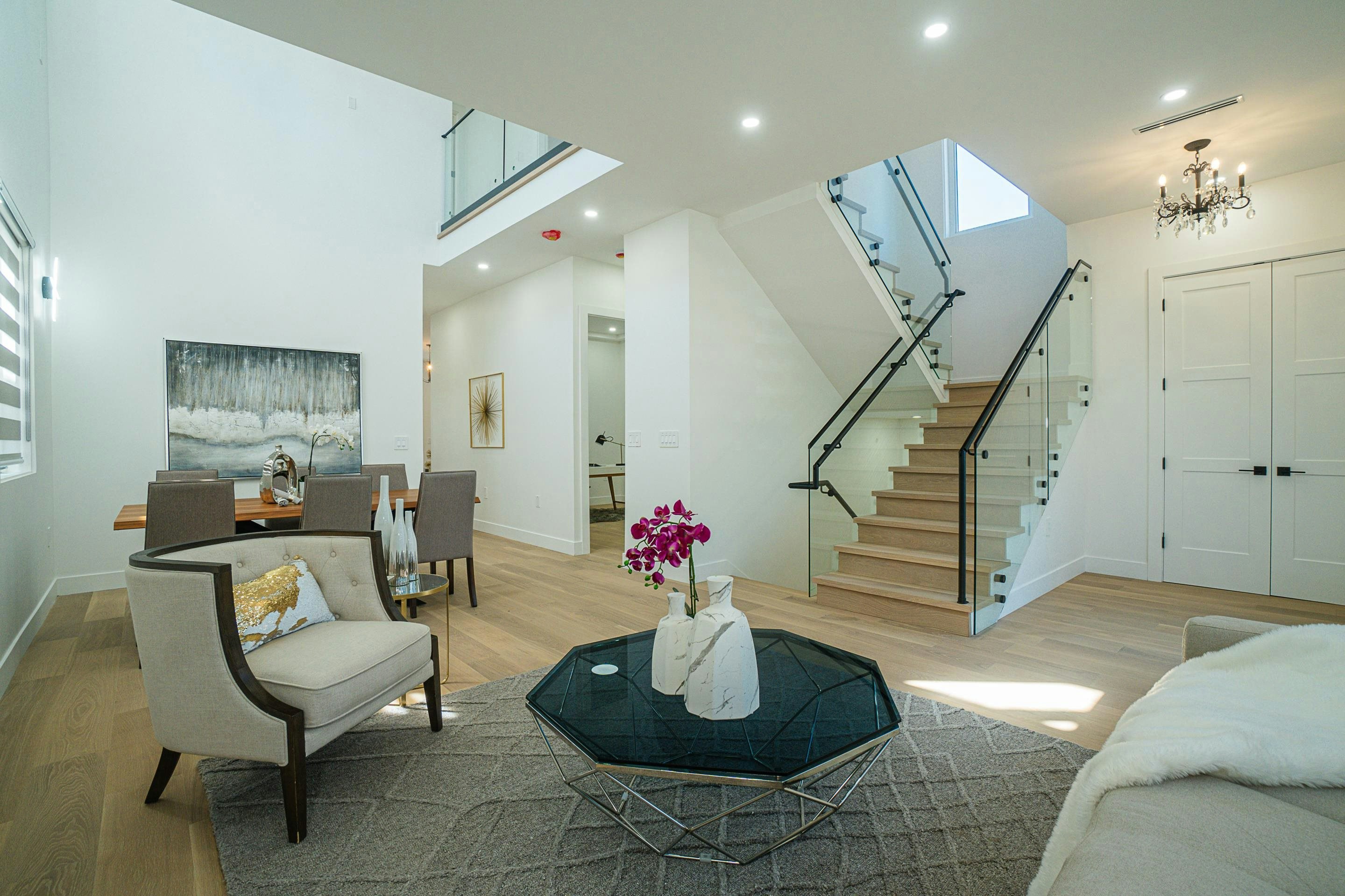 4152 Pender Street - 3