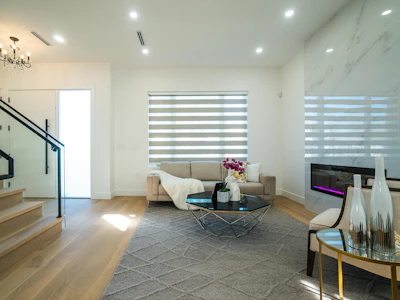 4152 Pender Street - 5