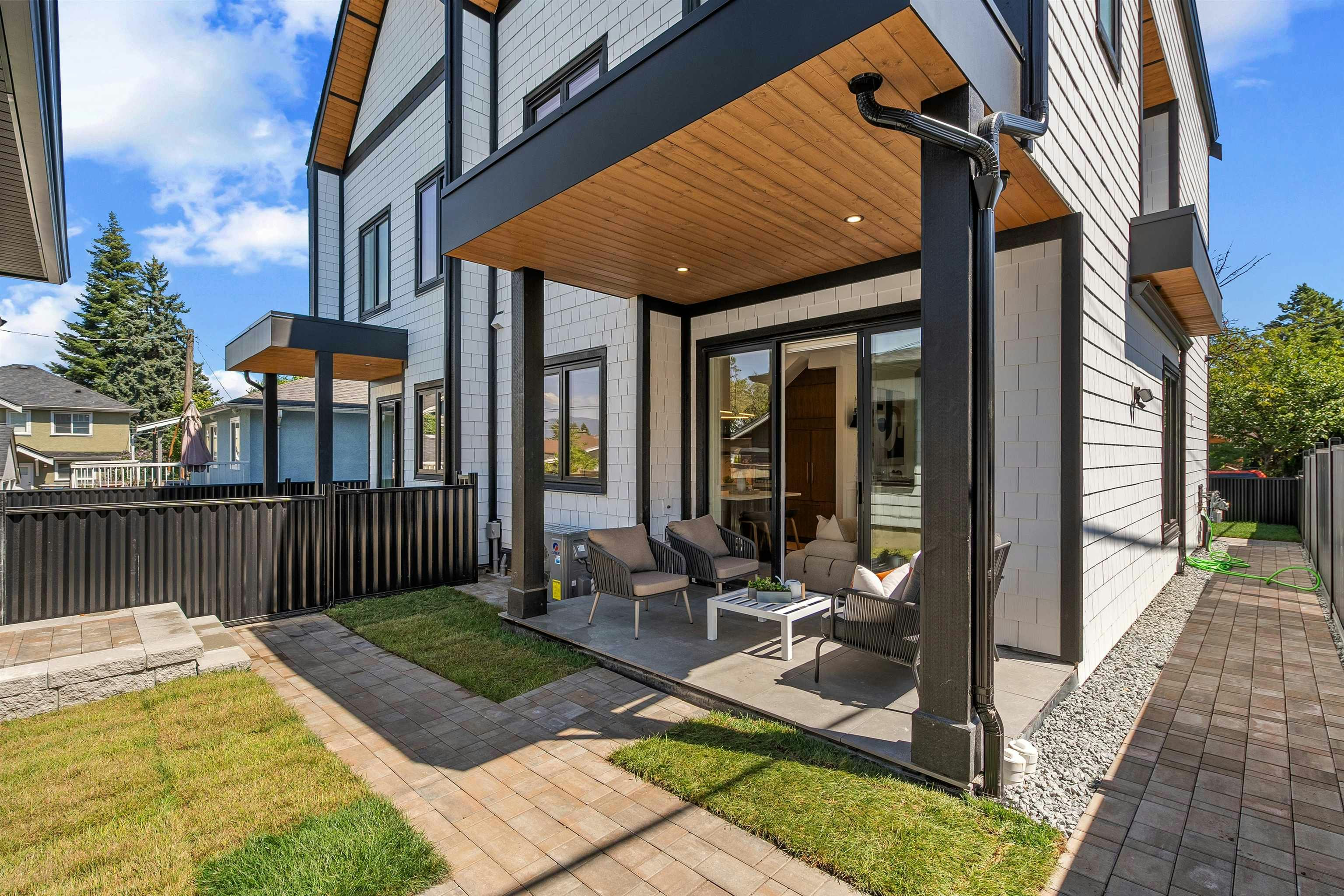 2-4845 Commercial Street, Vancouver, BC, V5N 4G9 - 30