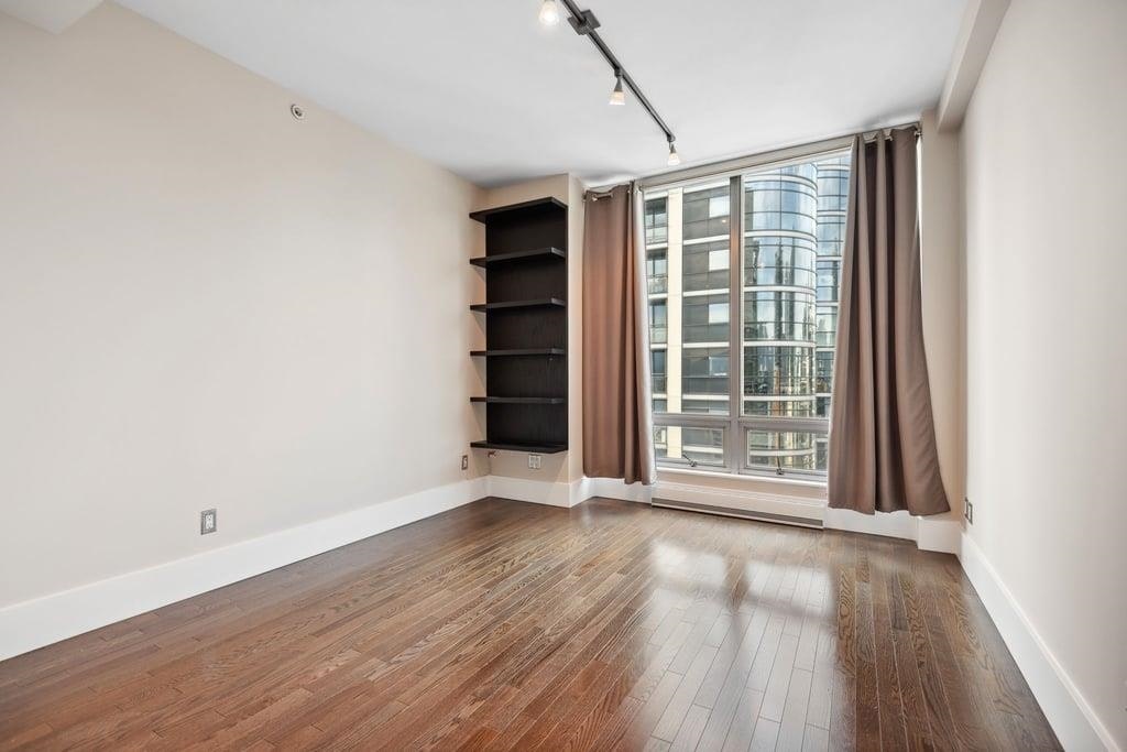 2703-837 W Hastings Street, Vancouver, BC, V6C 1C6 - 25