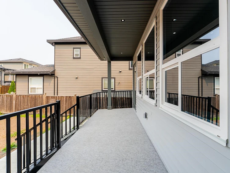 102-18573 56 Avenue, Surrey, BC, V3S 8J3 - 36