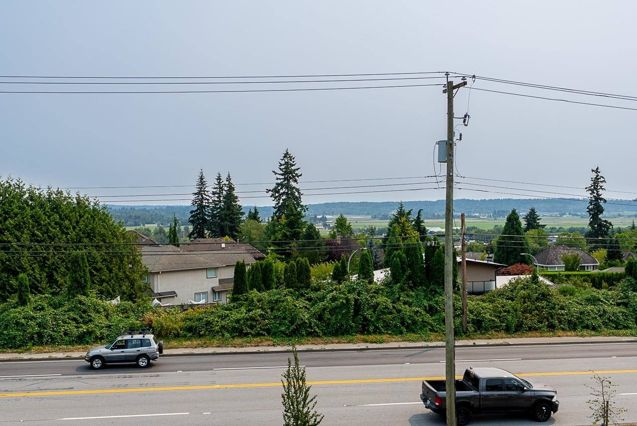 102-18573 56 Avenue, Surrey, BC, V3S 8J3 - 35
