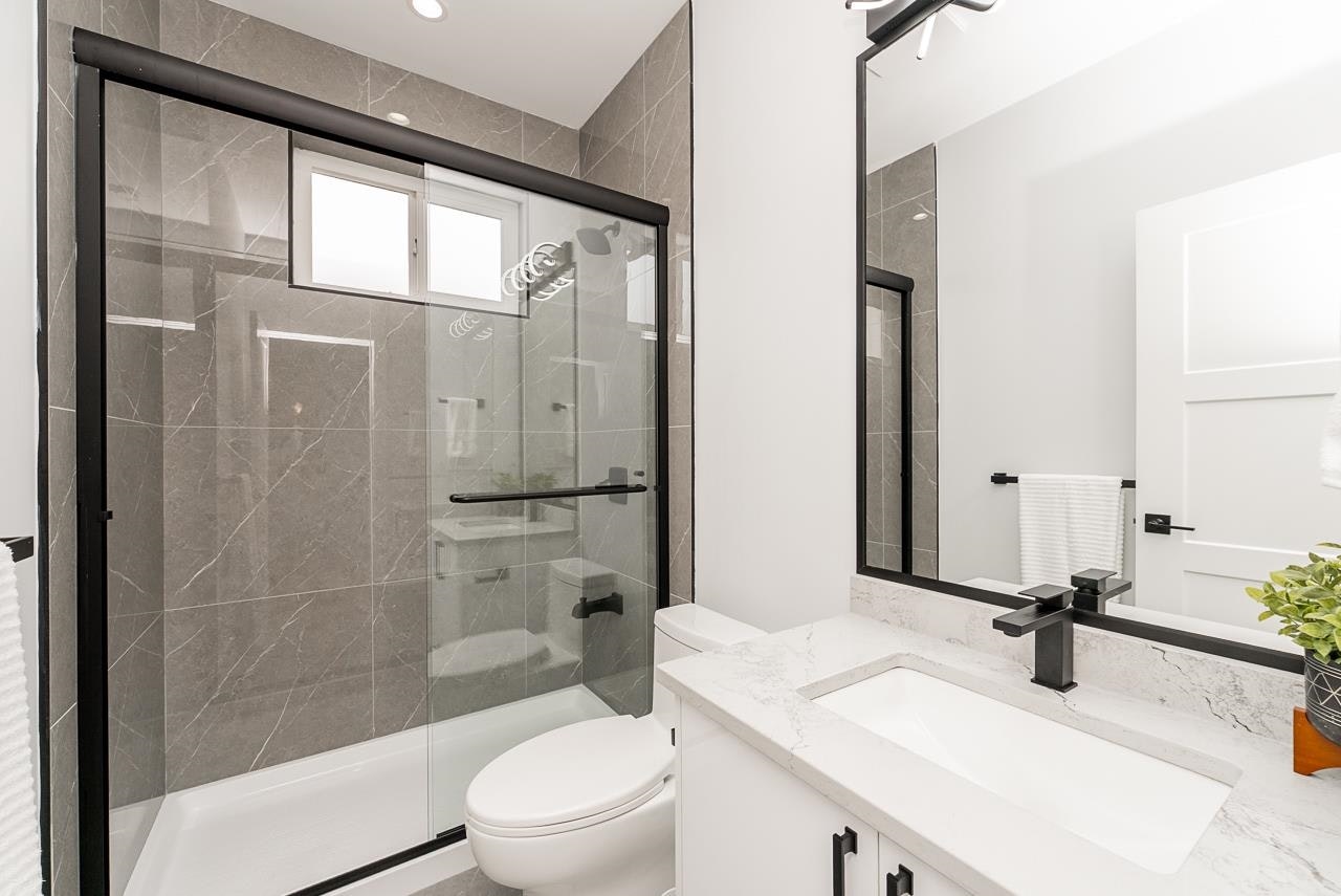 102-18573 56 Avenue, Surrey, BC, V3S 8J3 - 25