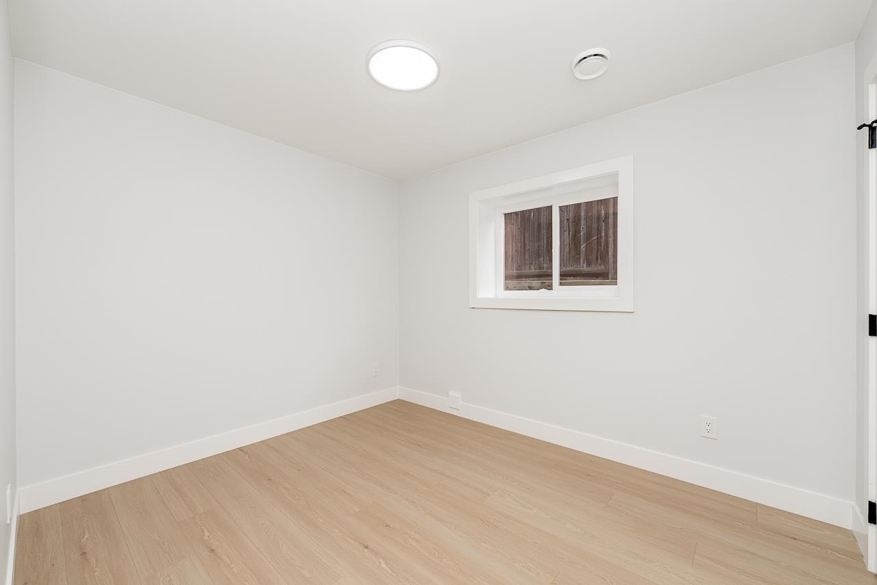 102-18573 56 Avenue, Surrey, BC, V3S 8J3 - 32