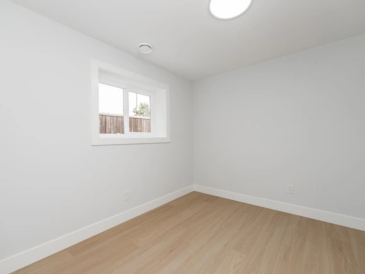 102-18573 56 Avenue, Surrey, BC, V3S 8J3 - 34