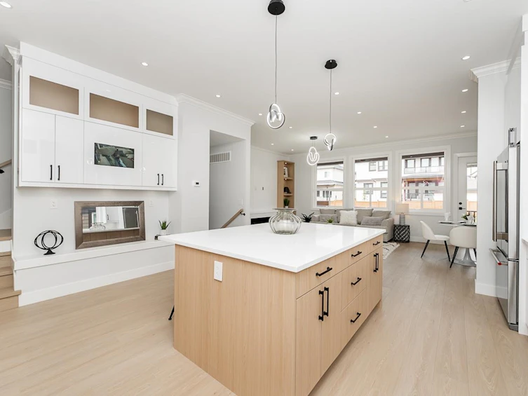 102-18573 56 Avenue, Surrey, BC, V3S 8J3 - 11