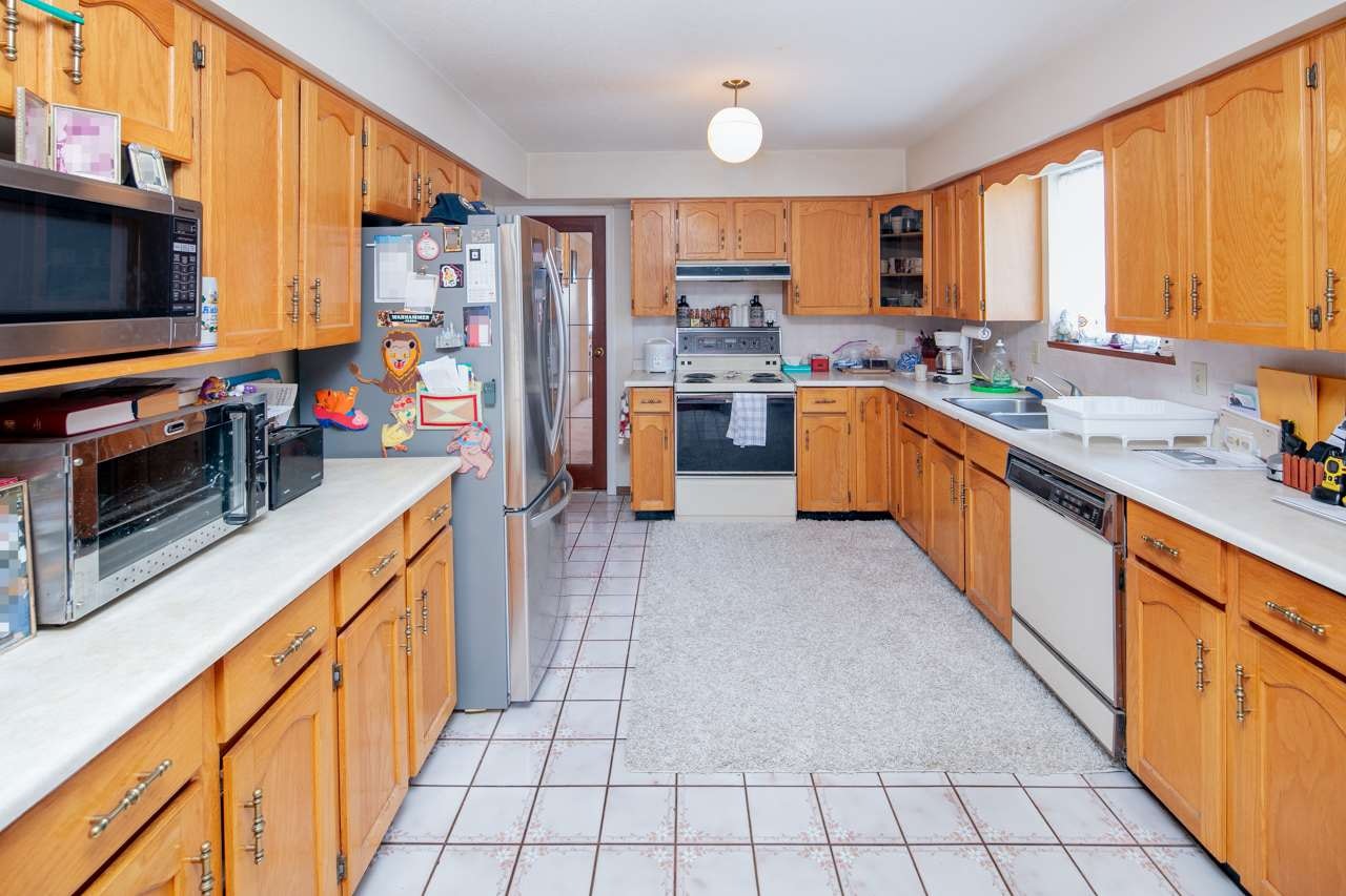 4391 Westminster Highway, Richmond, BC, V7C 1B6 - 4