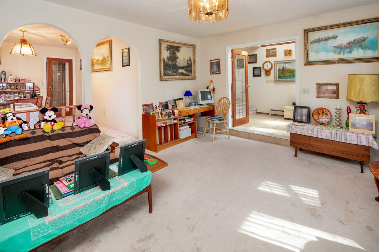 4391 Westminster Highway, Richmond, BC, V7C 1B6 - 2