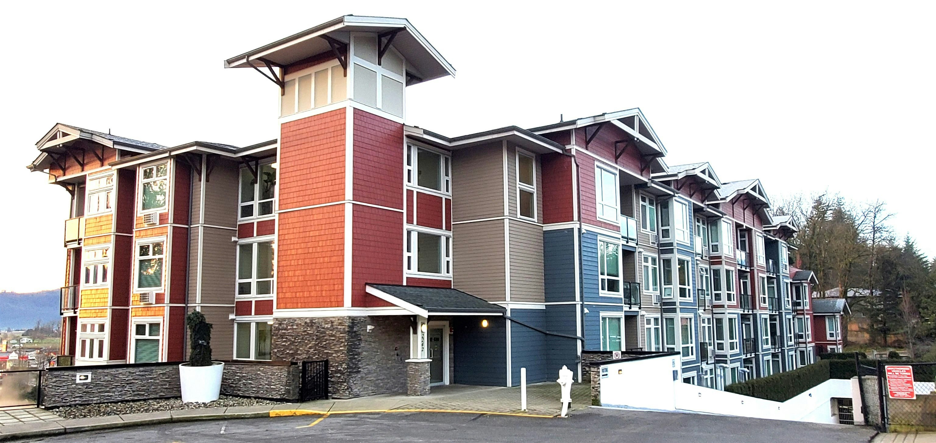 409-2242 Whatcom Road, Abbotsford, BC, V3G 0G3