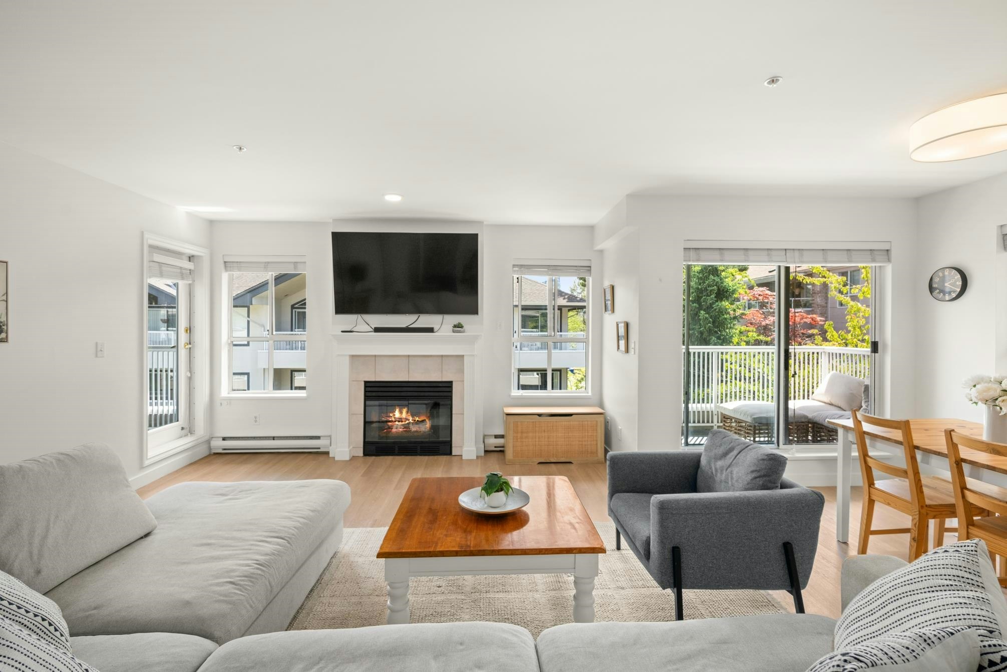 309-15272 20 Avenue, Surrey, BC, V4A 2A3 - 3