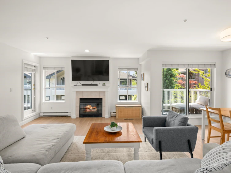 309-15272 20 Avenue, Surrey, BC, V4A 2A3 - 3