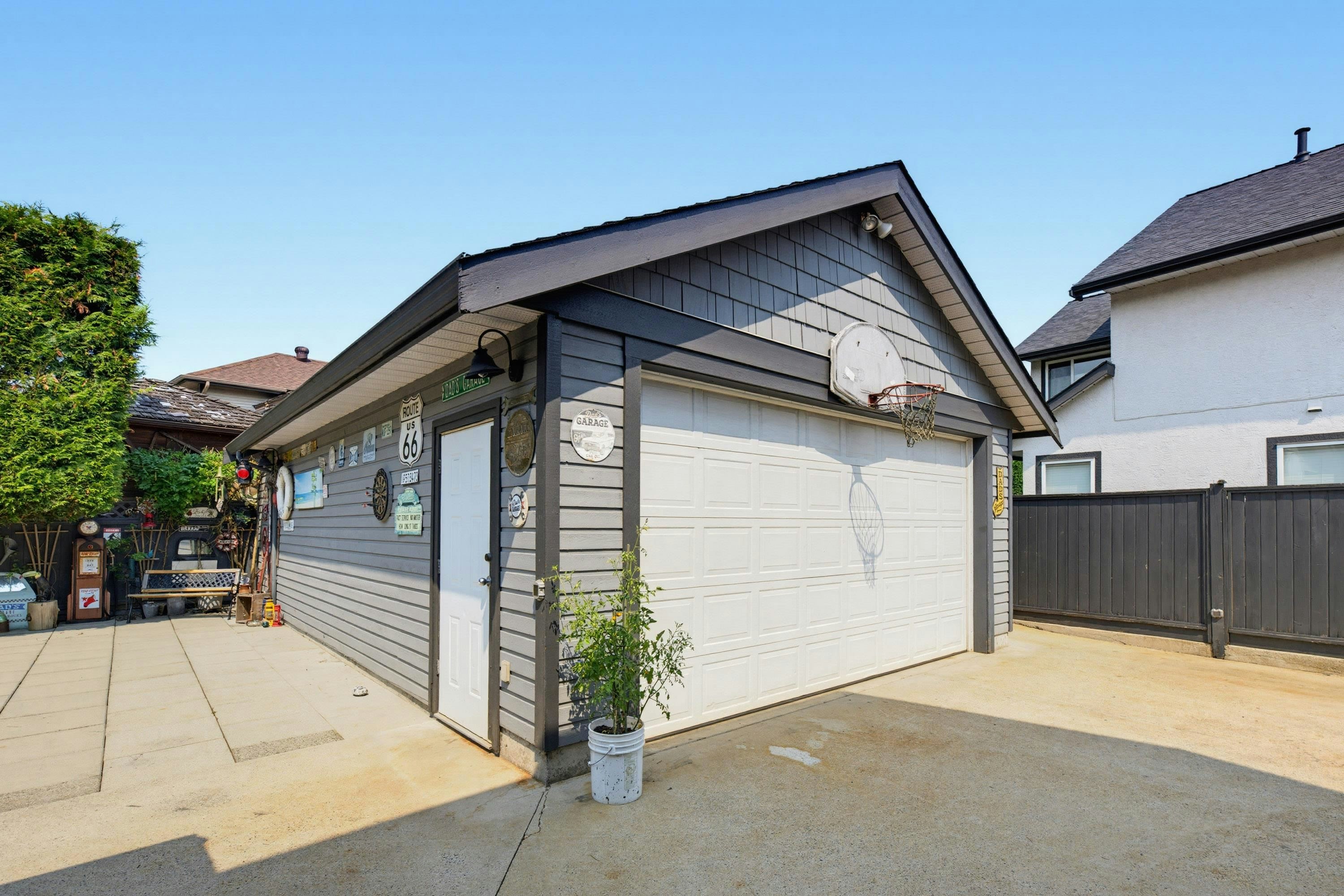 22765 126b Avenue, Maple Ridge, BC, V2X 2N7 - 38