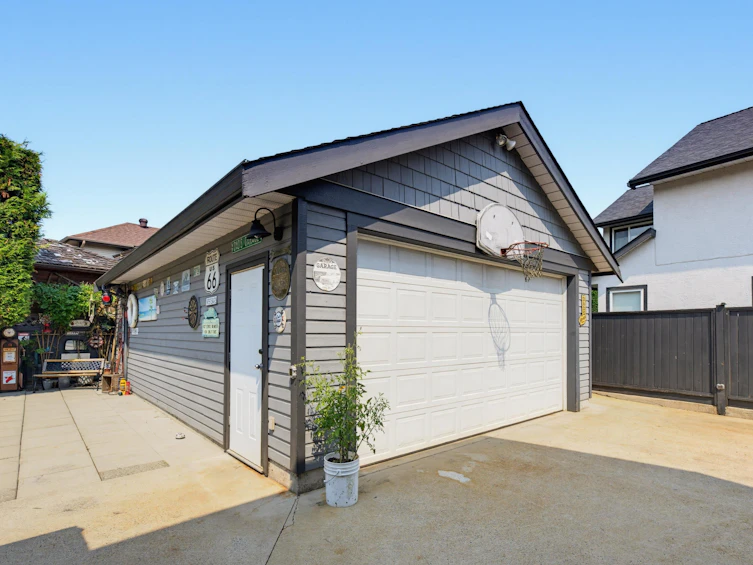 22765 126b Avenue, Maple Ridge, BC, V2X 2N7 - 38