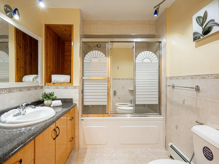 9762 116 Street, Surrey, BC, V3V 3Z9 - 14